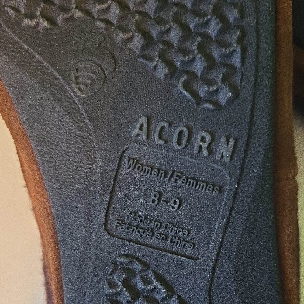 Acorn Black and Brown Owl Slippers - Picture 6 of 8